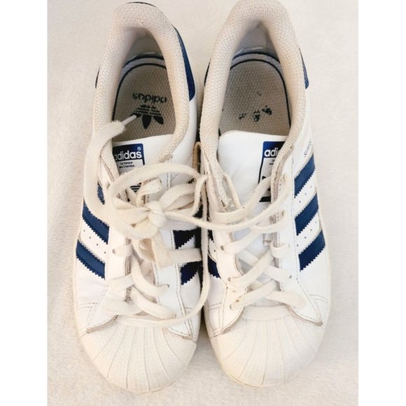 Adidas Superstar Kids Sneaker Size 2 - Picture 7 of 9